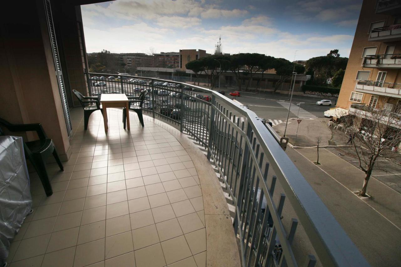 Apartament Da Sofia, Sea, Nature & Rome Lido di Ostia Zewnętrze zdjęcie